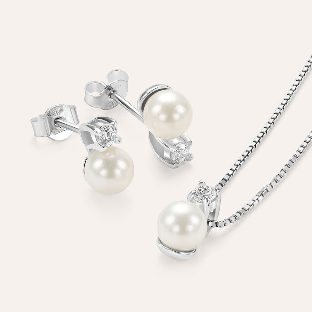 Pendientes de lóbulo «Silver Pearls» en plata rodiada con perla sintética y circonita