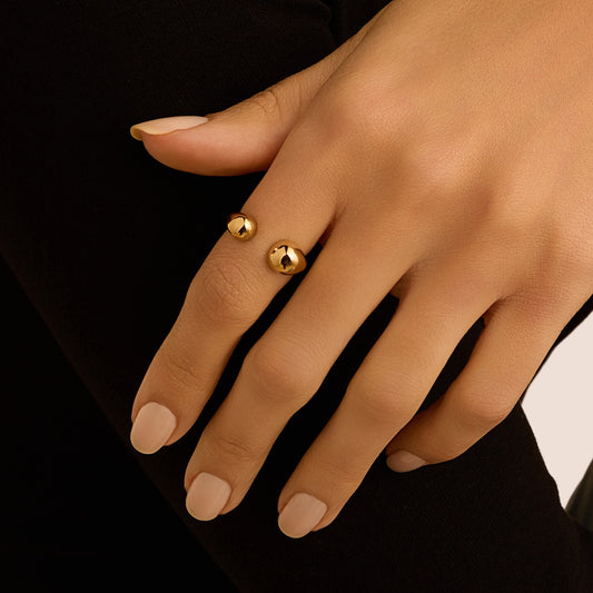 Anillo Aura de acero dorado