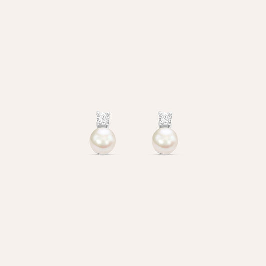 Pendientes de lóbulo «Silver Pearls» en plata rodiada con perla sintética y circonita